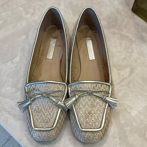 Enzo Angiolini Dressy Flats / Loafers / Slip Ons Gold Woven w/ Tassels, Size 7.5